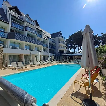 Le Churchill & Hotell Carnac
